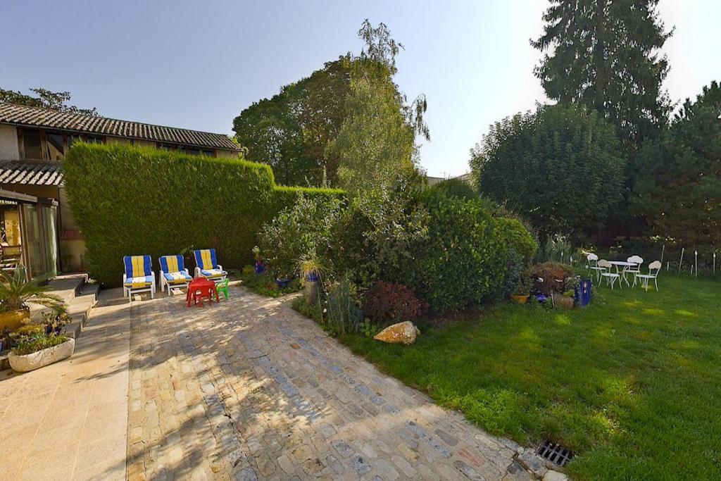 Amphore Du Berry Saint-Amand-Mont-Rond Exterior foto